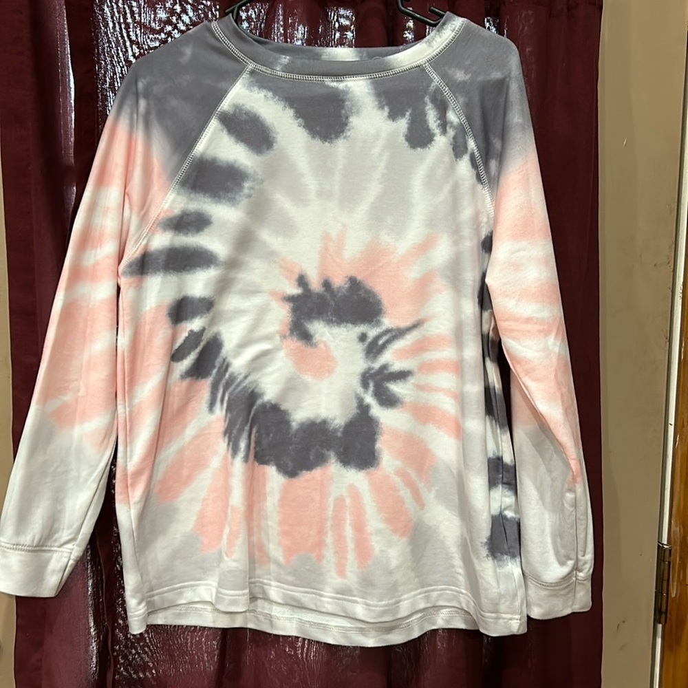 Tie die long sleeve. Pink grey white. Size medium